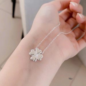 Vòng cổ Bling Charm nâng tầm phong cách