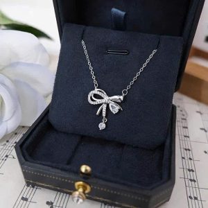 Vòng cổ bạc nữ đặc biệt ở Bling Charm