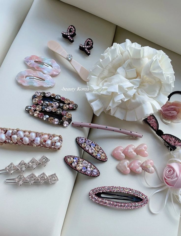 Bí quyết chọn kẹp tóc dự tiệc sang trọng giúp nâng tầm phong cách